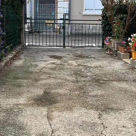 Apartment Cosy Avec Jardin Nyons